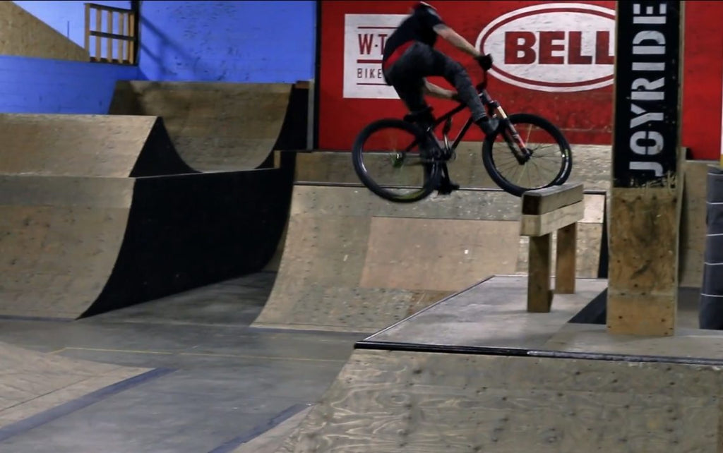 Matt Macduff and Bailey Peckford at Joyride 150